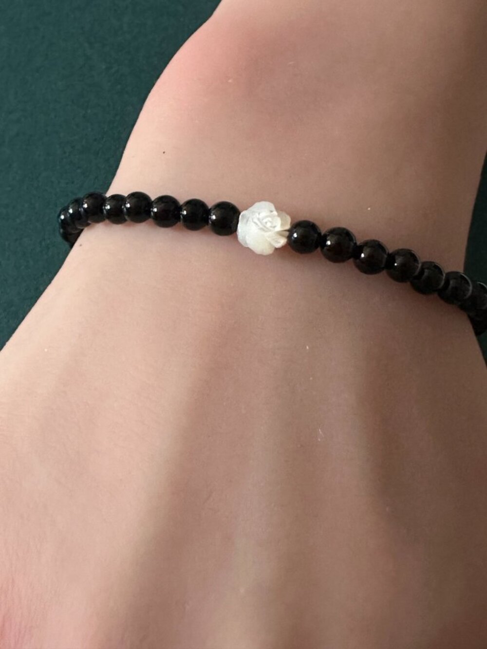 Natural Black Onyx Bracelet 4mm with White Mother of Pearl Flower & 14k Solid Go - Picture 4 of 6
